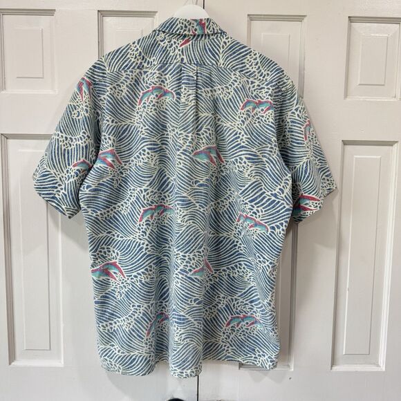 Reyn Spooner Buttoned Shirt Blue Reverse Print Hawaiian Waves Dolphins USA XL - Picture 3 of 9